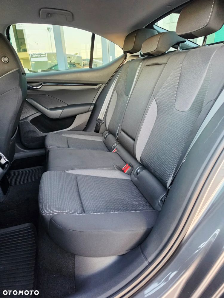 Skoda Octavia 1.5 TSI ACT Ambition - 12