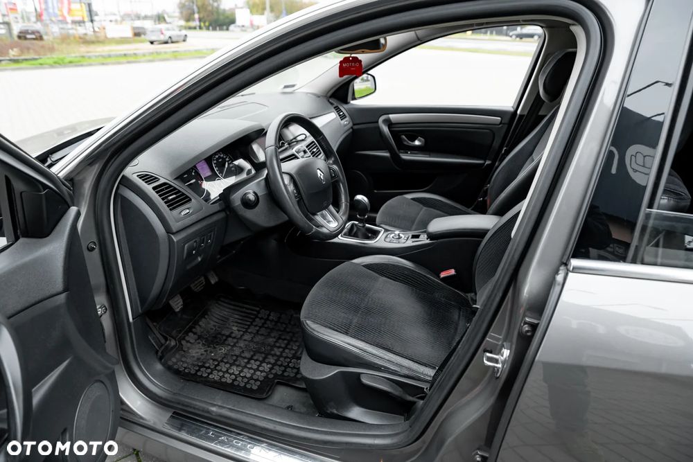 Renault Laguna 2.0 DCi FAP Expression - 16