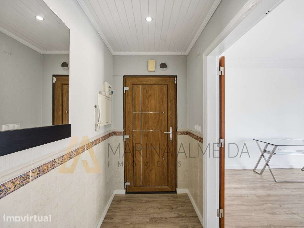Moradia Térrea T3 geminada com aproveitamento de sótão, piscina, es... - Grande imagem: 3/30