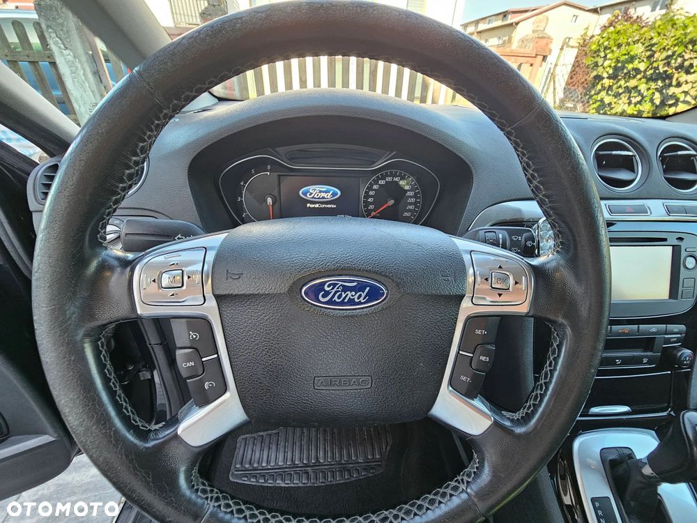 Ford S-Max 2.0 TDCi DPF Titanium - 16