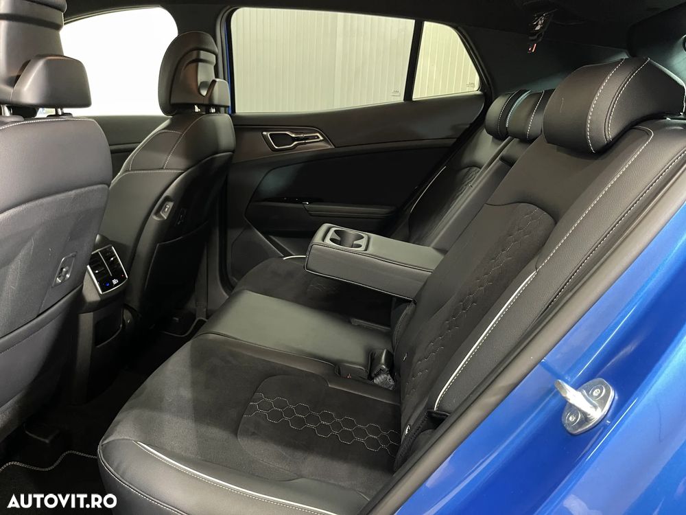 Kia Sportage 1.6 CRDI AWD Eco-Dynamics+ (48V M-H) DCT GT-Line - 12