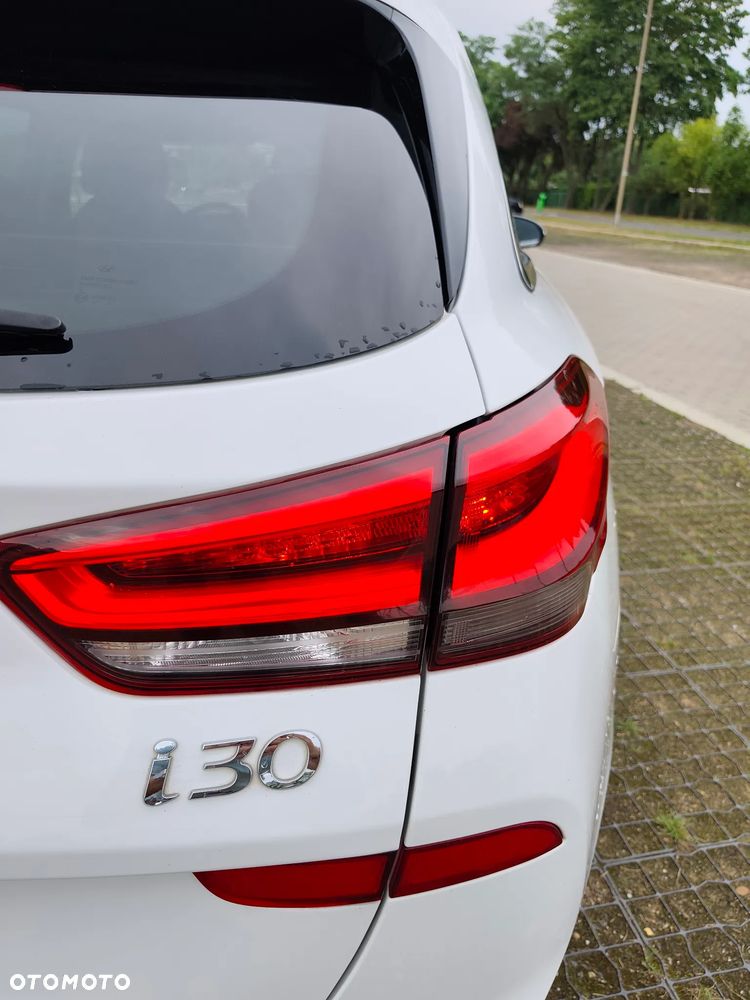 Hyundai i30 1.6 CRDI DCT Prime - 9