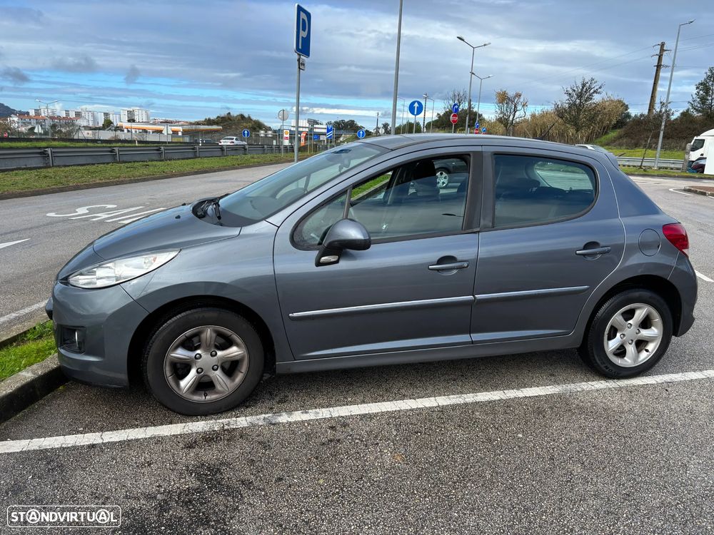 Peugeot 207 90 HDi FAP (Blue Lion) Premium - 1
