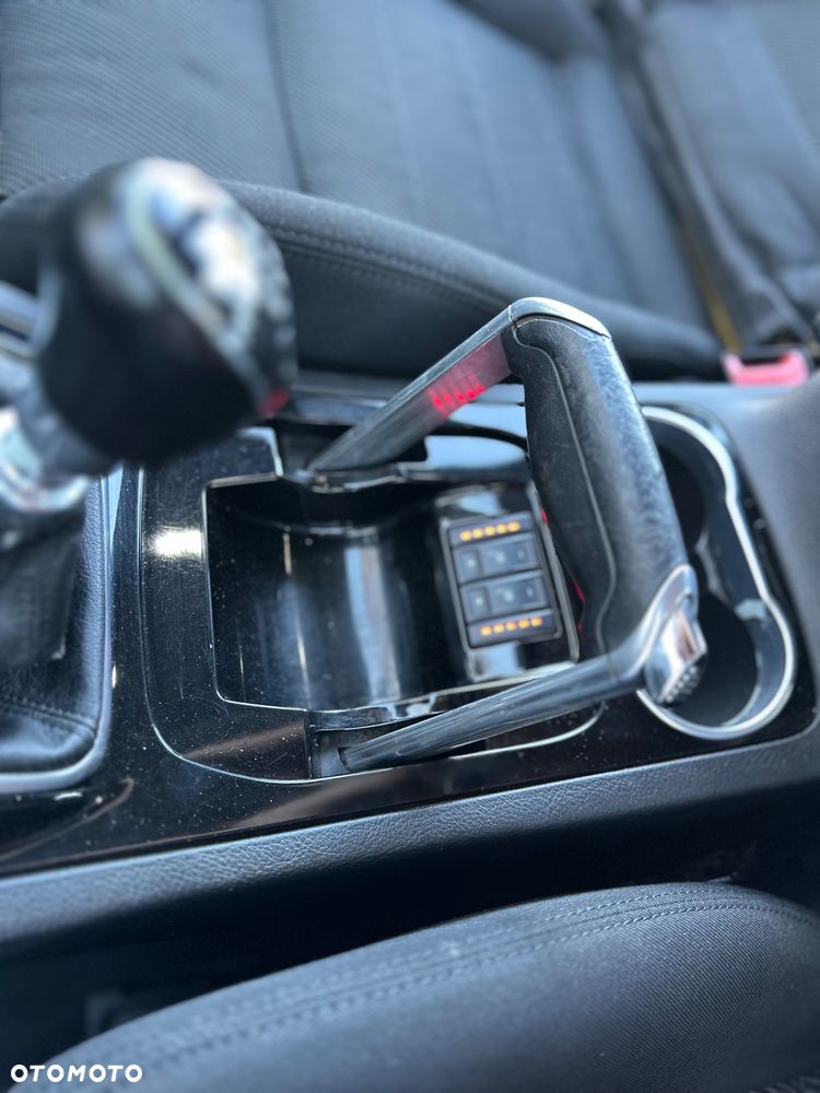 Ford S-Max 2.0 TDCi Titanium - 25