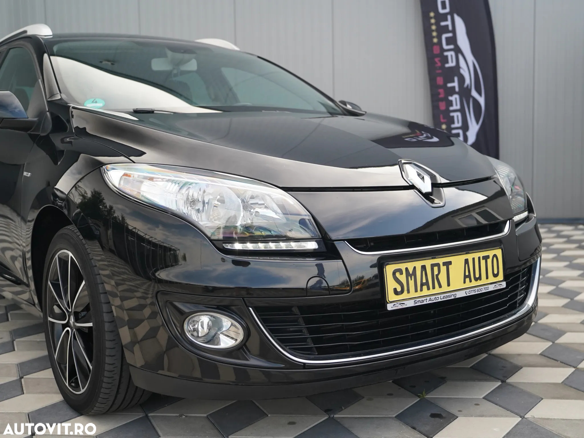 Renault Megane Grandtour TCe 130 Bose Edition - 38