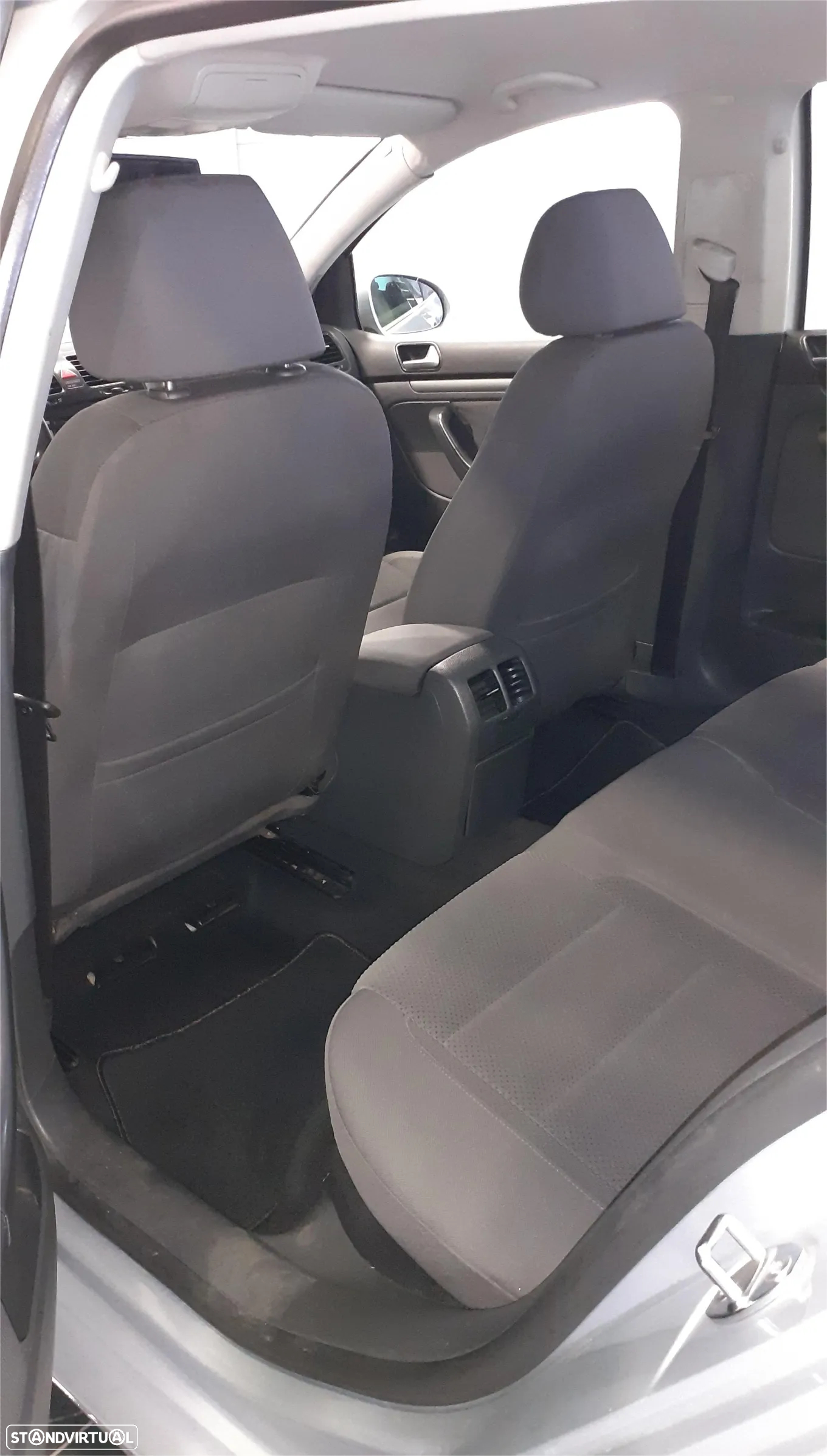 VW Golf 1.4i Confortline - 7
