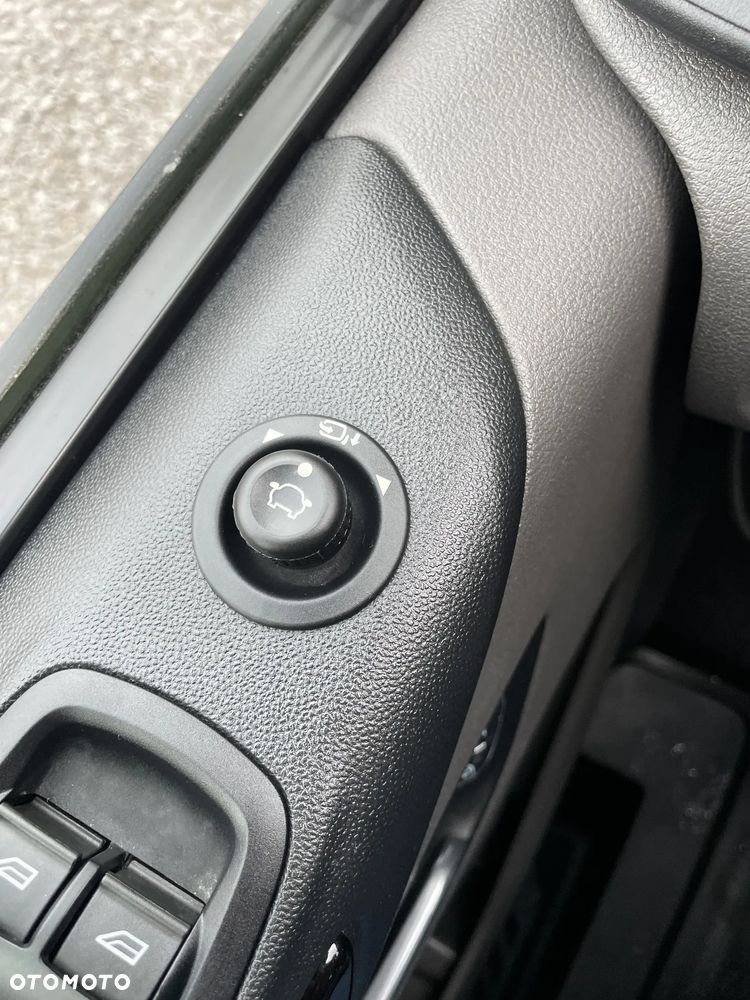 Ford Transit Custom - 12