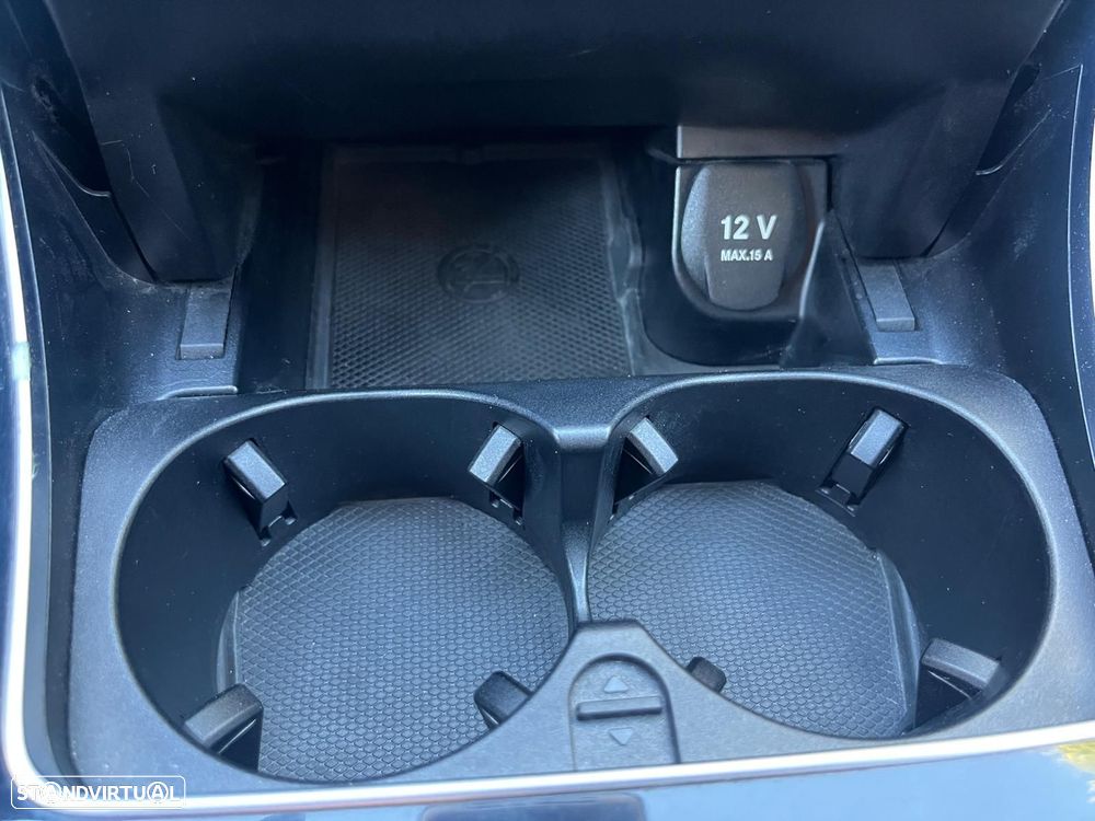 Mercedes-Benz C 200 - 44