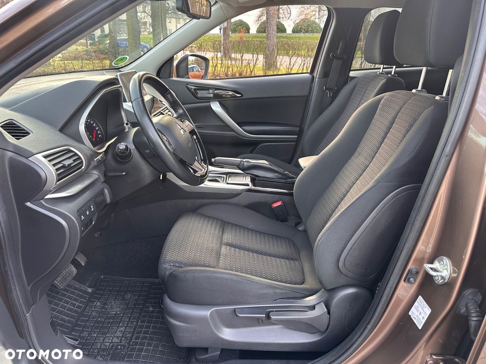 Mitsubishi Eclipse Cross 1.5 T GPF Inbusiness CVT - 10