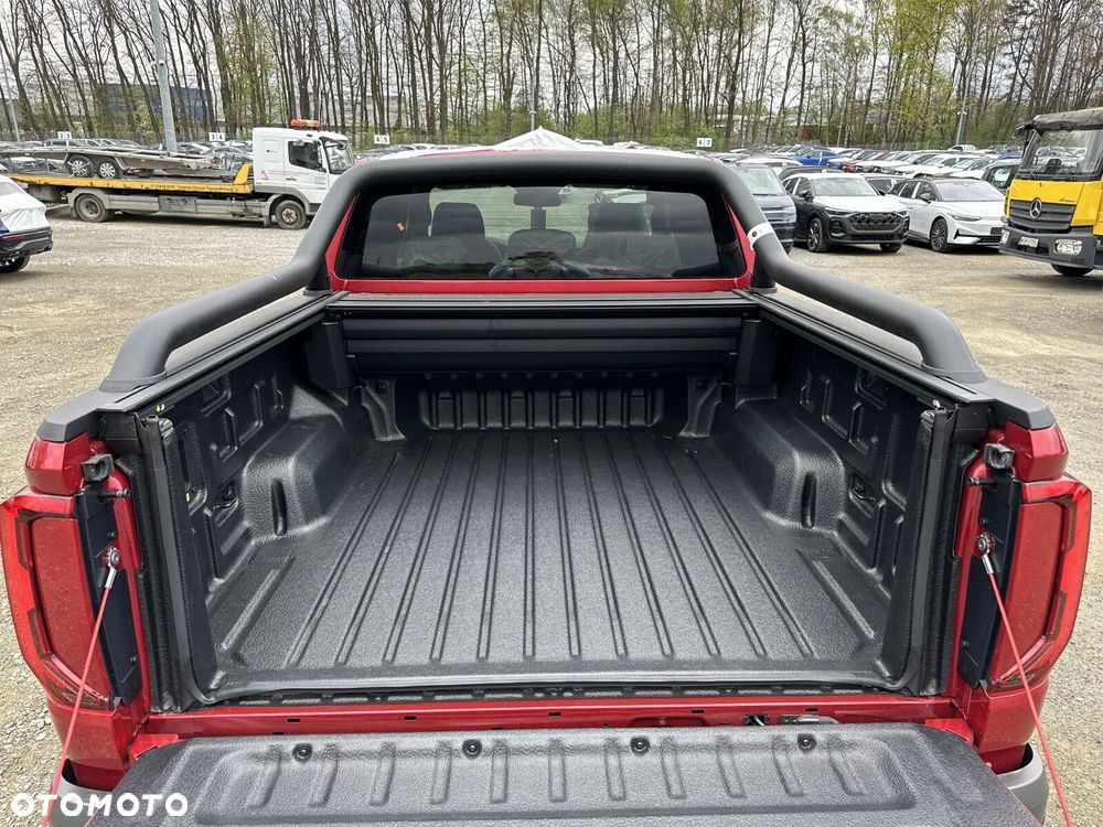 Volkswagen Amarok - 24