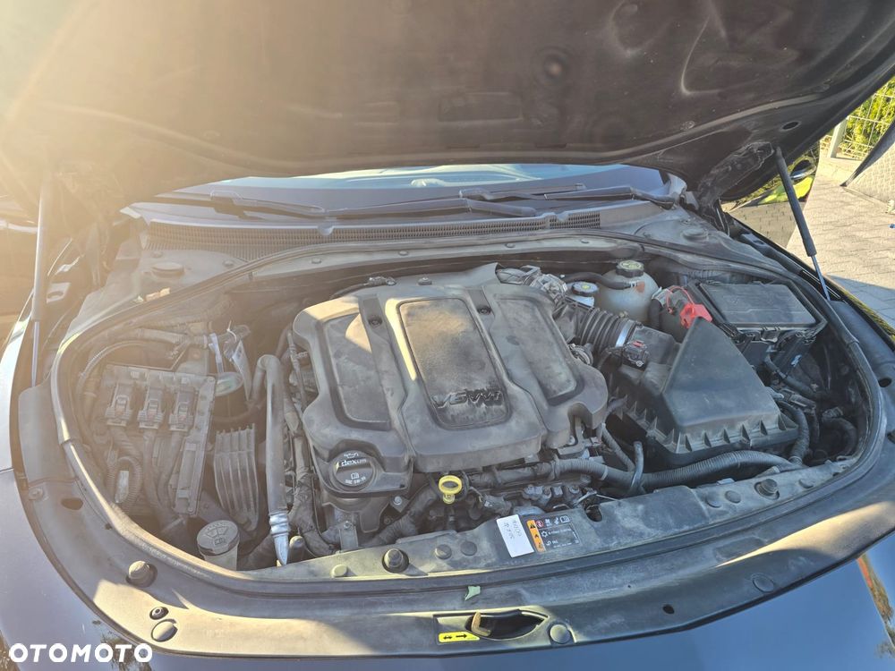 Buick Lacrosse - 11