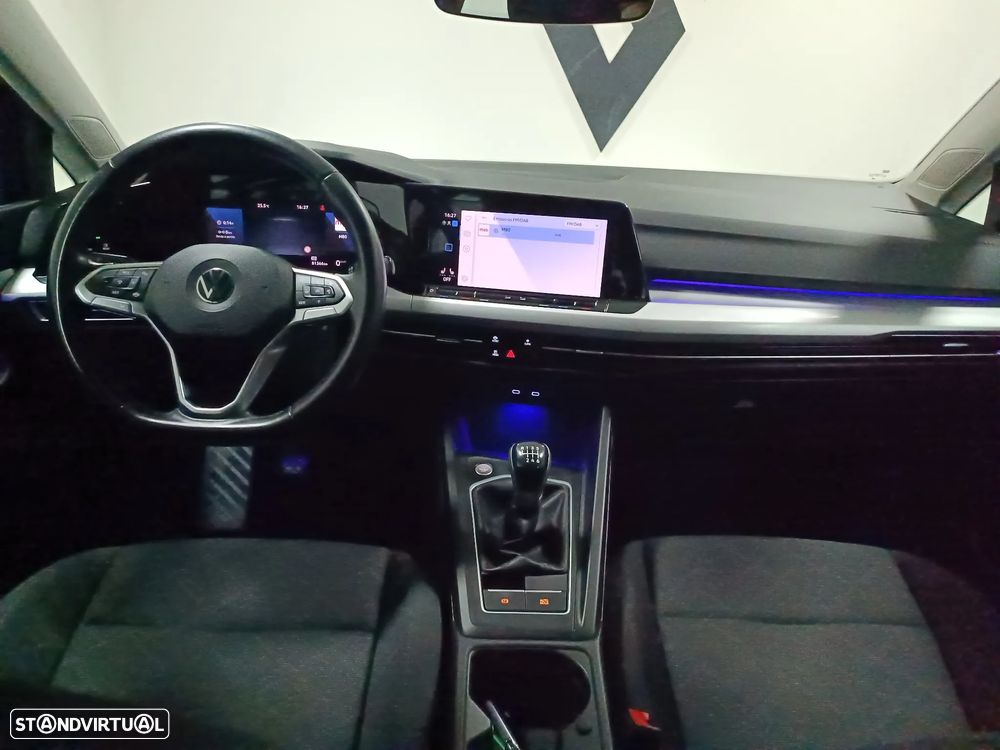 VW Golf 1.0 TSI Life - 21