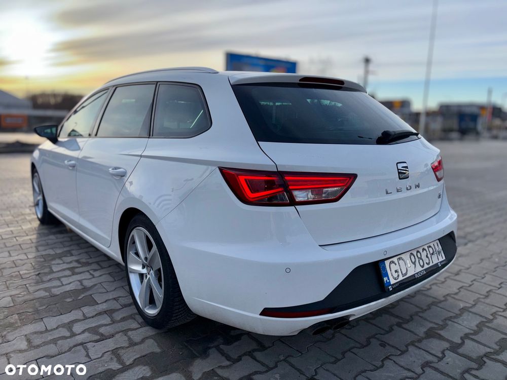 Seat Leon 1.4 TSI FR S&S DSG - 4