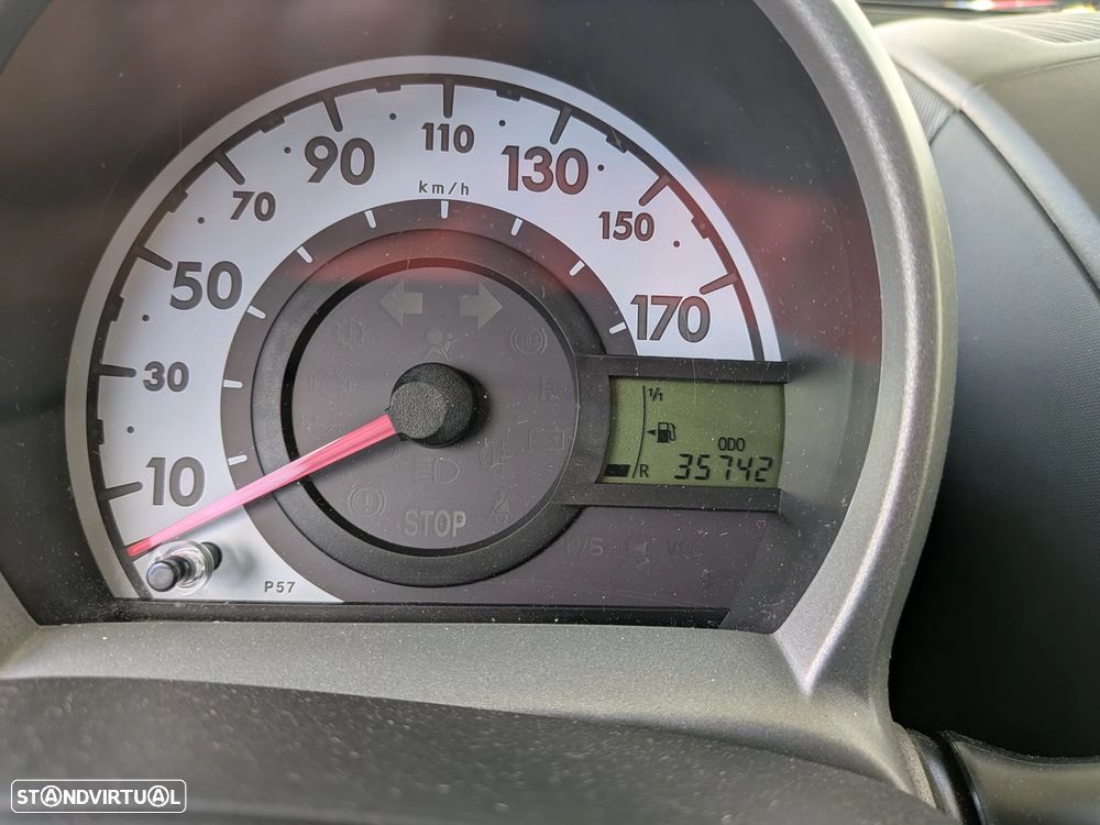 Toyota Aygo 1.0 Power Pack+AC - 8