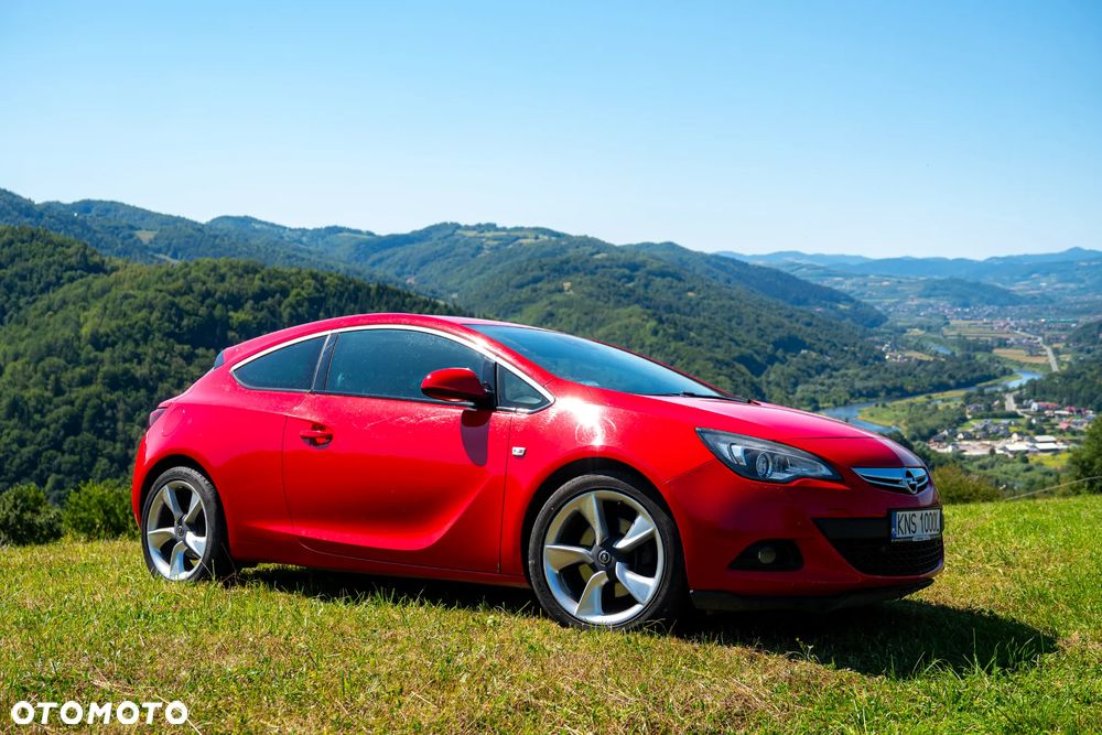 Opel Astra 1.6 T Sport - 1