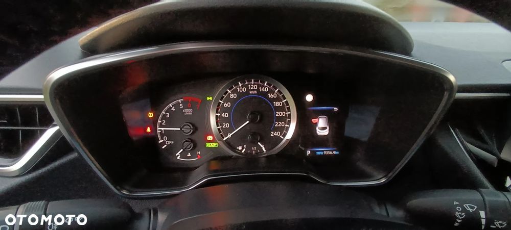 Toyota Corolla ver-1-8-hybrid-comfort - 16