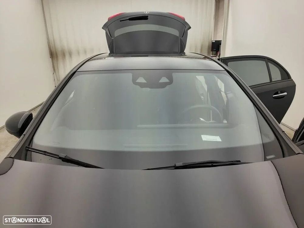 Mercedes-Benz A 250 - 15