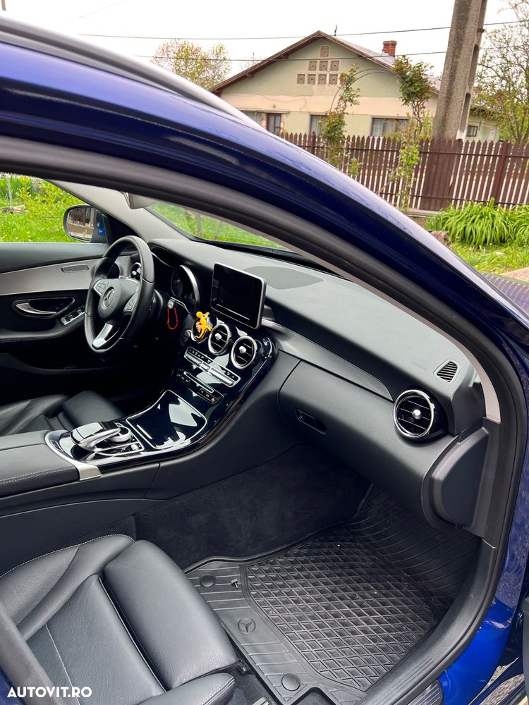 Mercedes-Benz C 220 d 4Matic 7G-TRONIC Avantgarde - 12