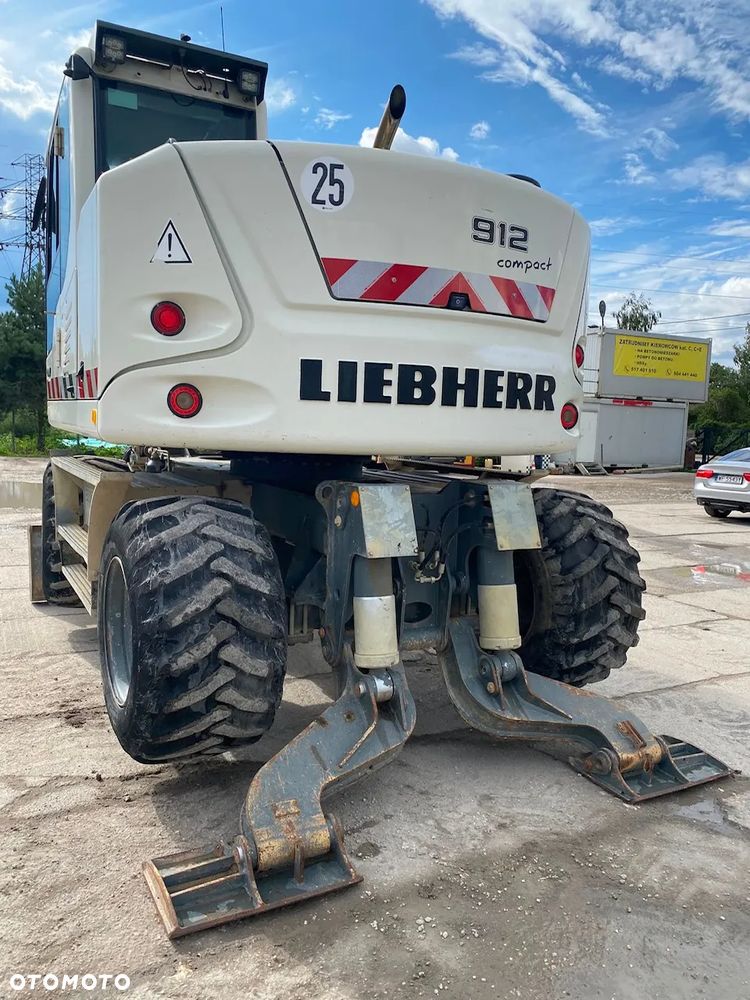 Liebherr A 912 Compact Litronic 2 Łyżki + Widły - 7