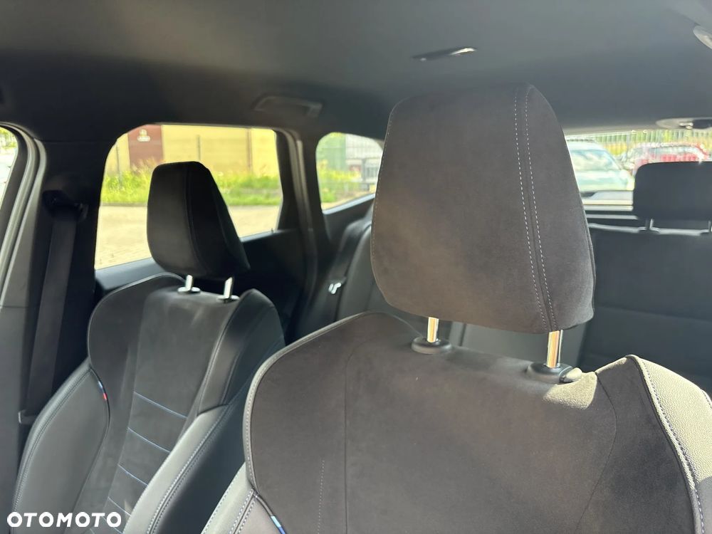 BMW X1 sDrive18i - 13