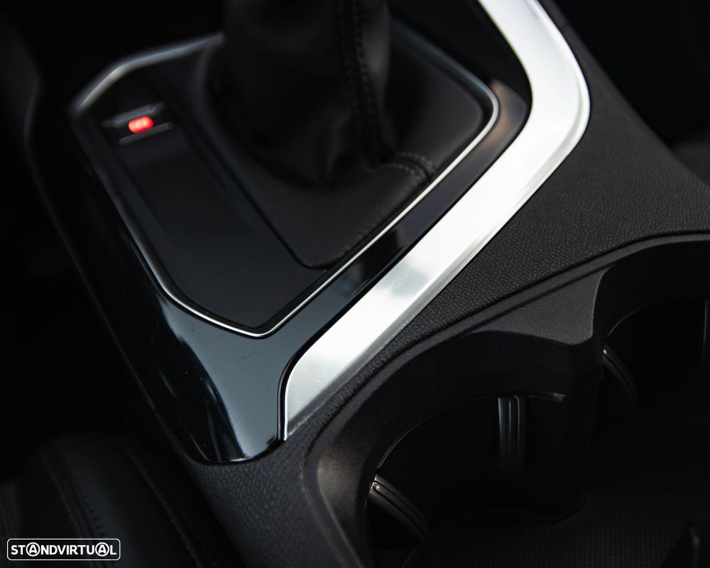 Peugeot 3008 1.5 BlueHDi Allure Pack - 36