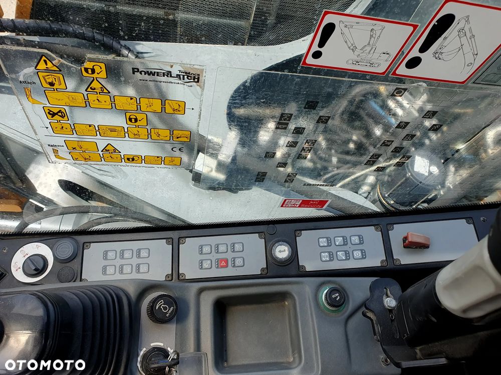 Liebherr A910 Compact - 5