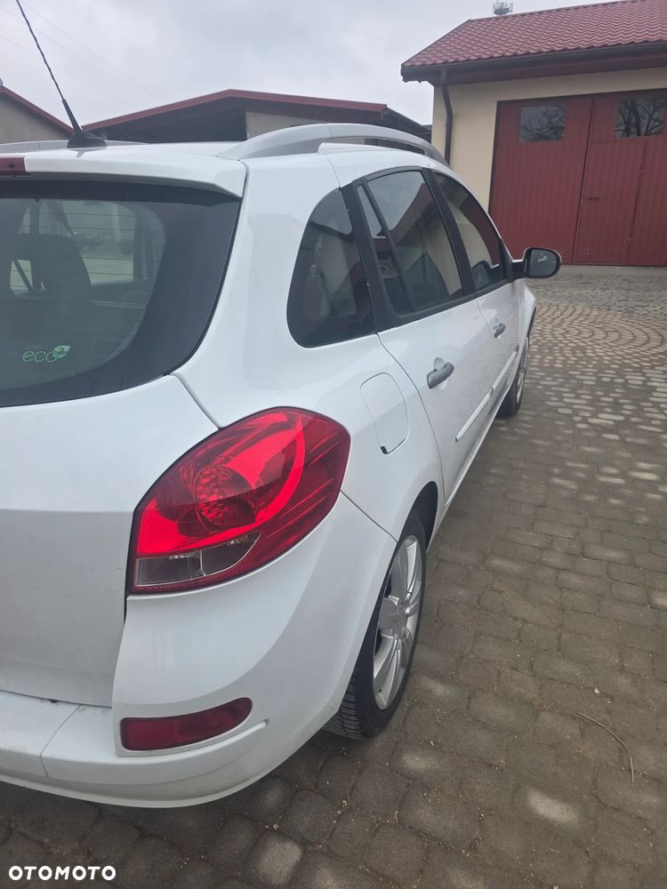 Renault Clio - 3