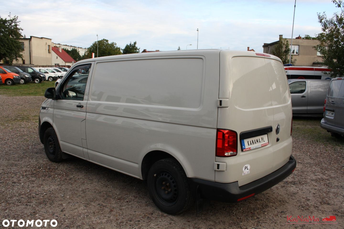 Volkswagen Transporter - 17