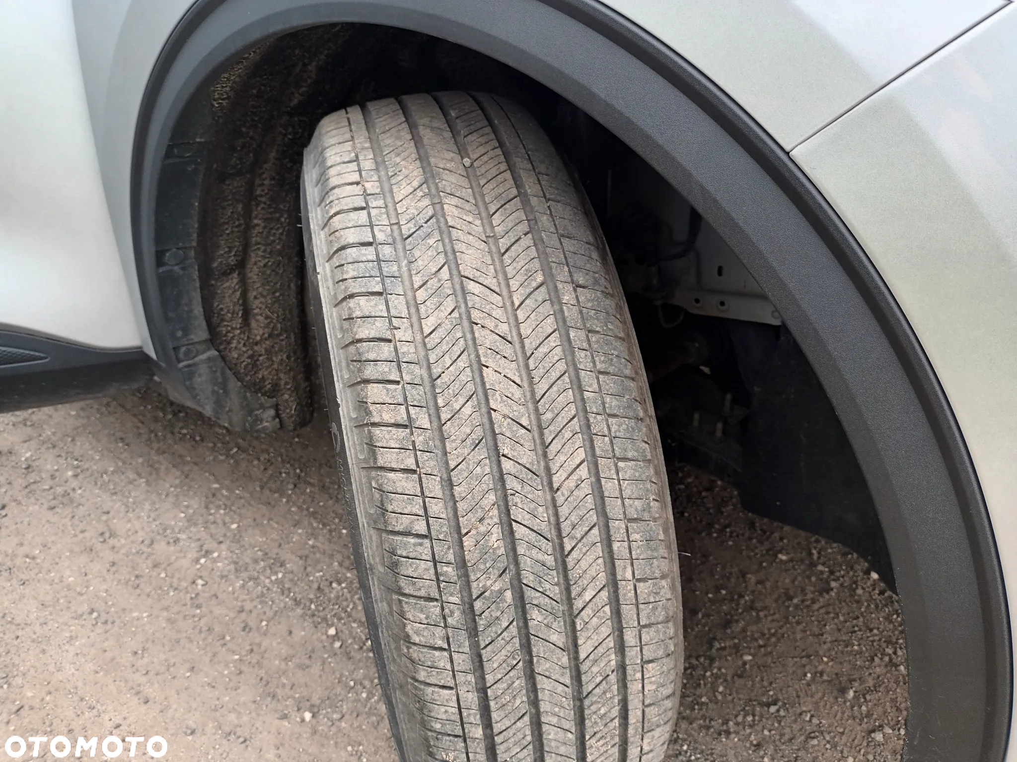 Ford Kuga - 27