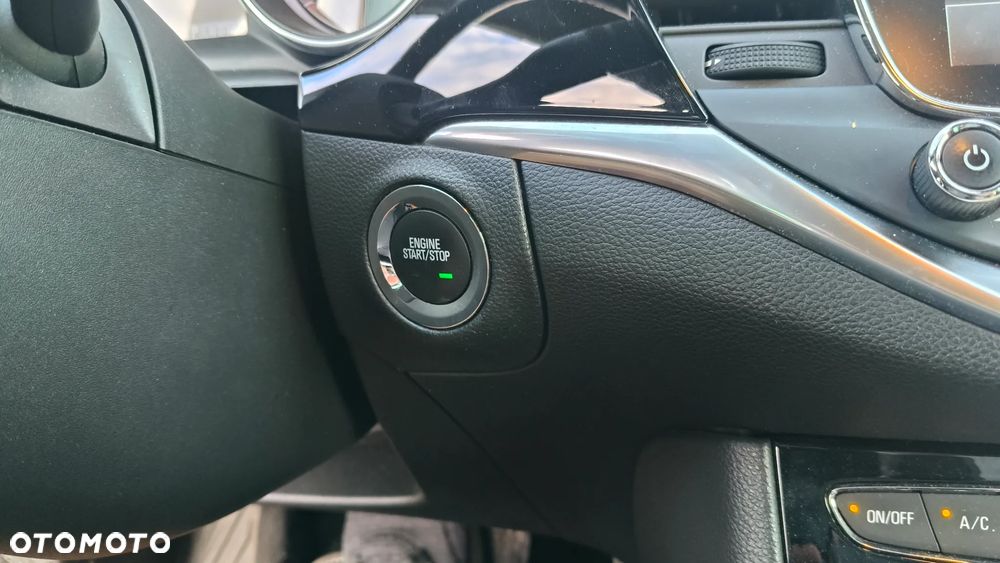 Opel Astra 1.4 Turbo Start/Stop Automatik Innovation - 19