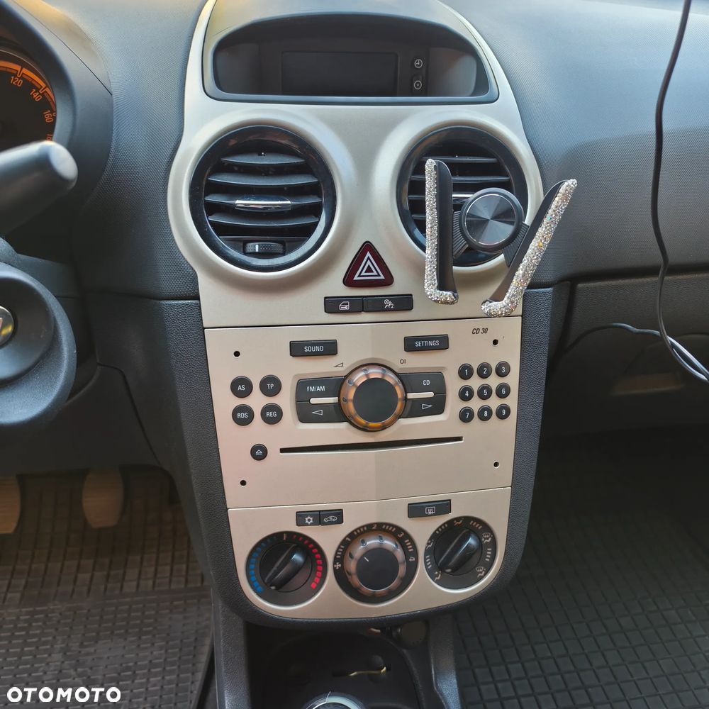 Opel Corsa - 6