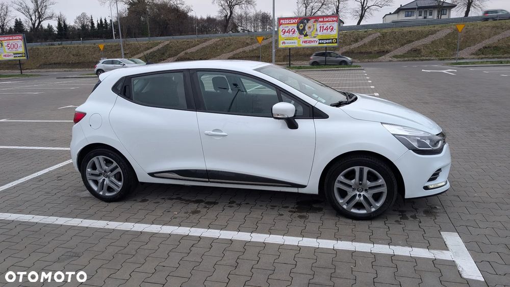 Renault Clio TCe 90 Start & Stop COLLECTION - 6