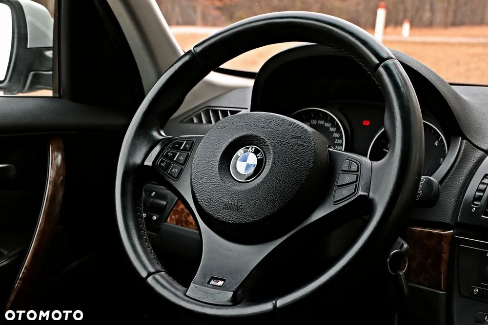 BMW X3 xDrive30d - 33