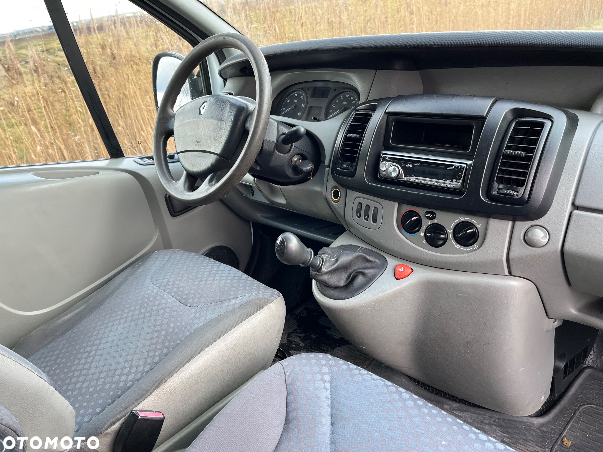 Renault Trafic - 8