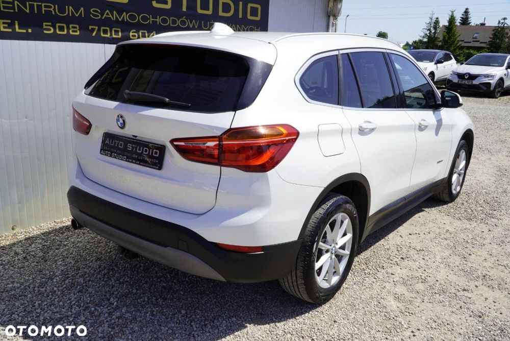 BMW X1 sDrive18d Advantage sport - 3
