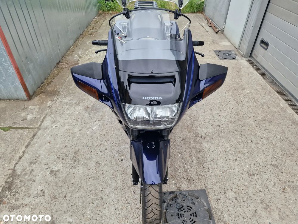 Honda ST - 4