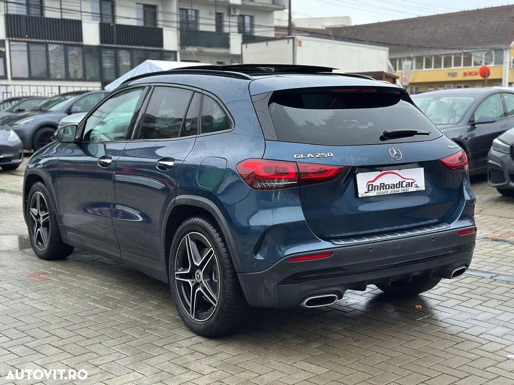 Mercedes-Benz GLA 250 4Matic 8G-DCT AMG Line - 4