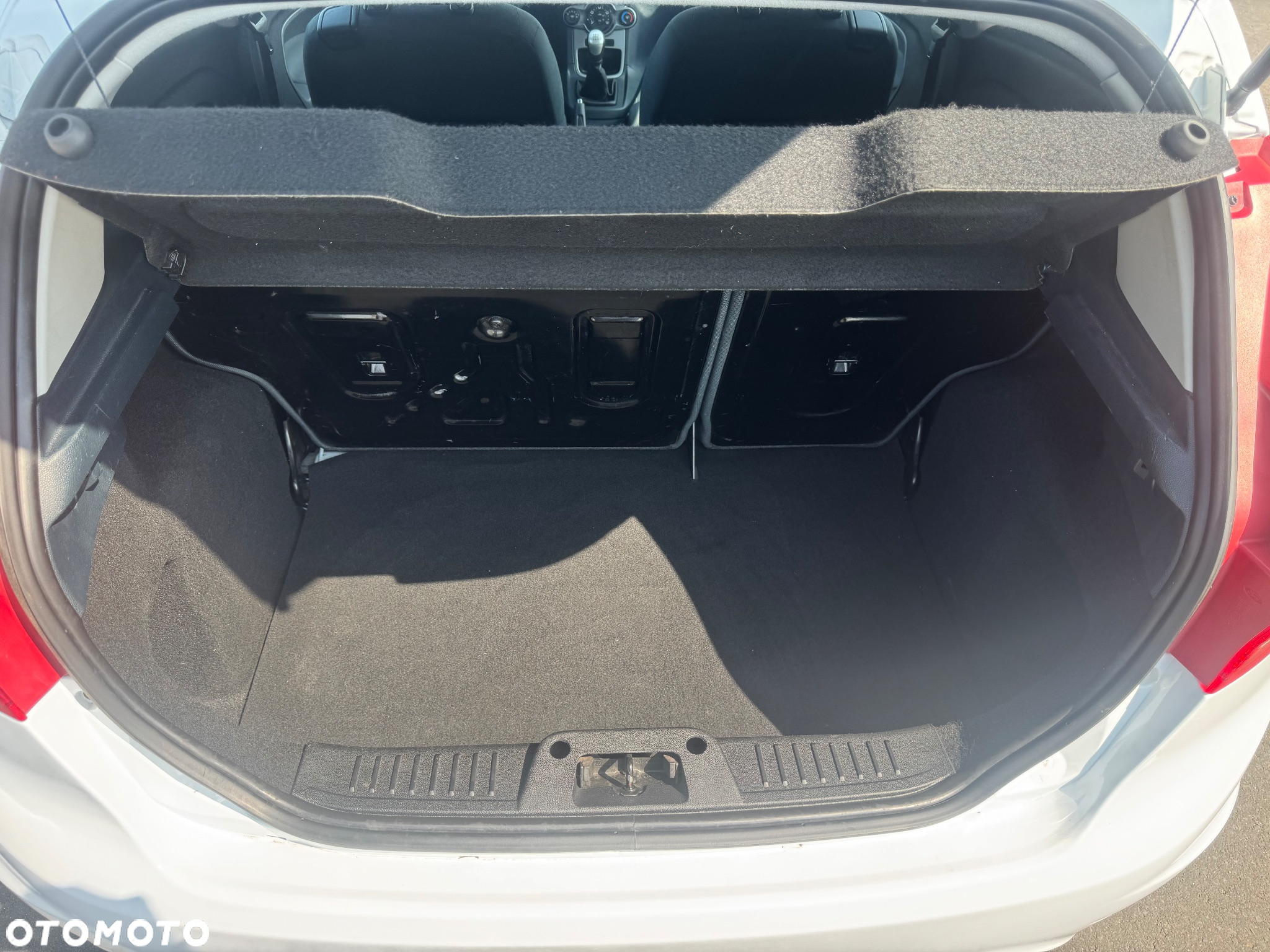 Ford Fiesta 1.25 Ambiente - 12