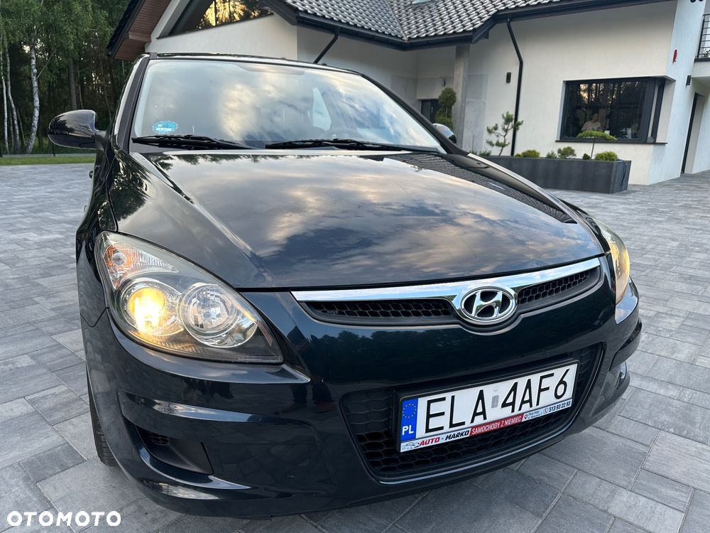 Hyundai i30 1.4 Classic + World Cup - 12