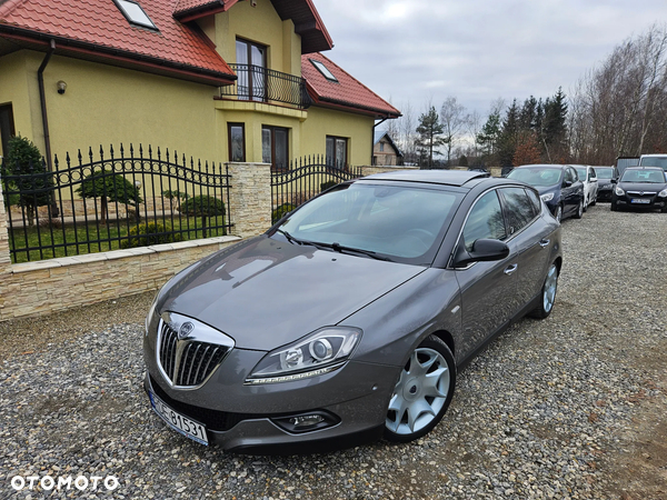 Lancia Delta 1.8 Di TurboJet 16v Automatik Platinum