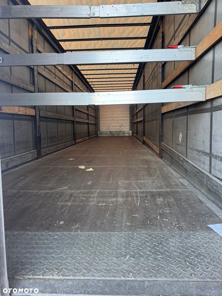 Schmitz Cargobull SCB S3T - 7