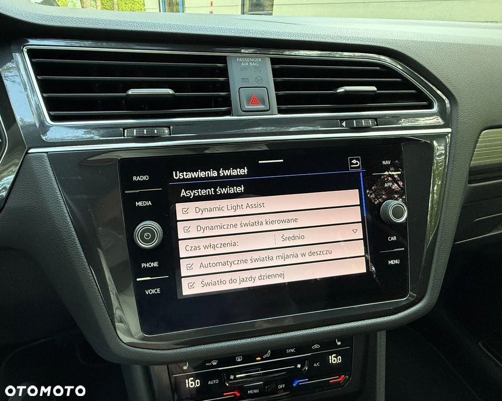Volkswagen Tiguan Allspace 2.0 TDI 4Mot Elegance DSG - 31
