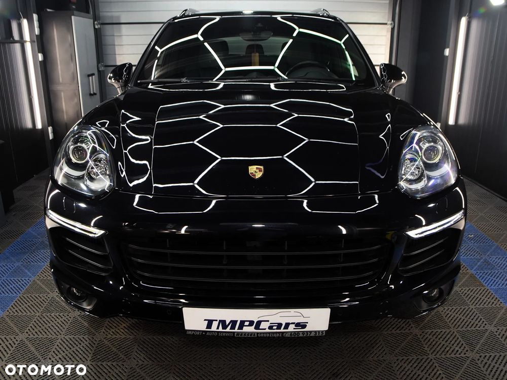 Porsche Cayenne Platinum Edition - 27