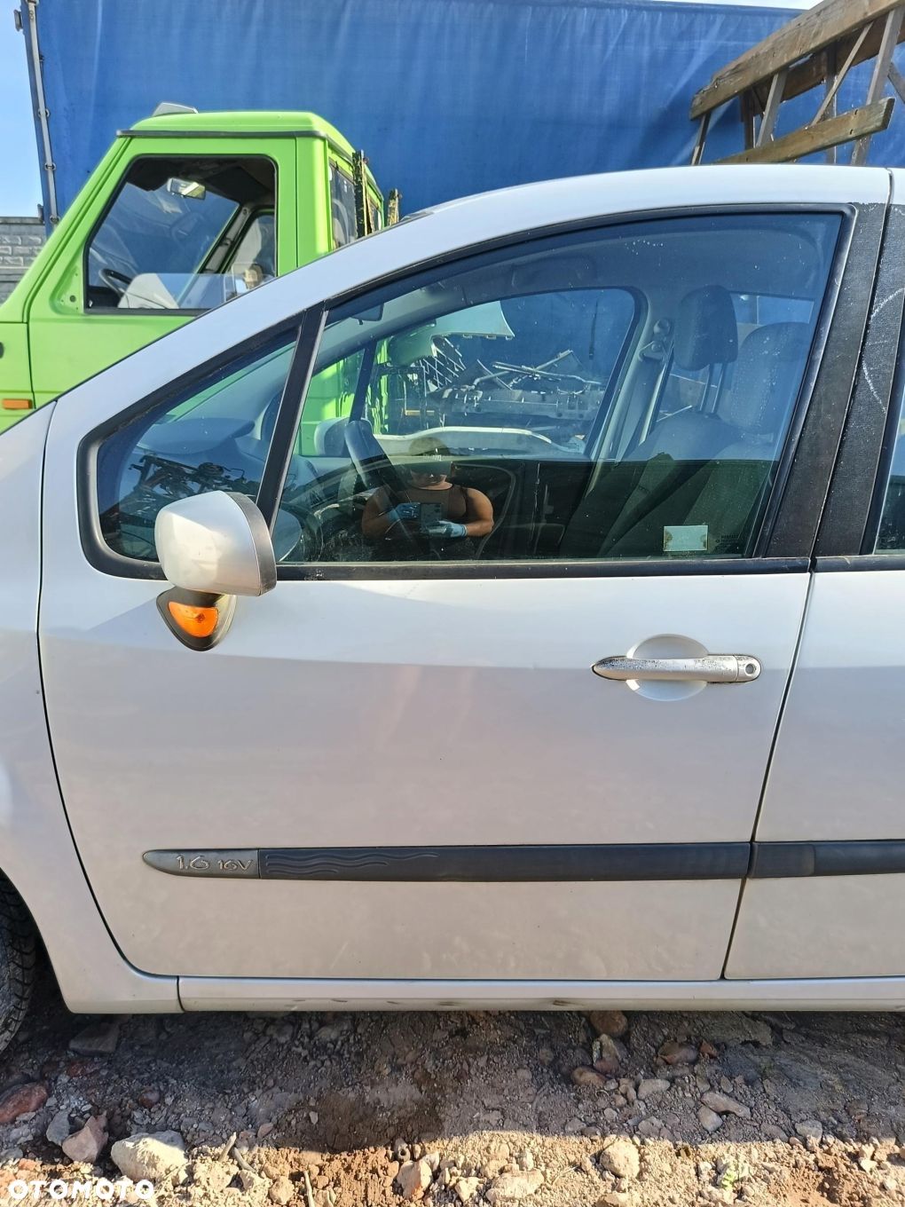 Renault Modus 04-08 DRZWI LEWE PRZEDNIE PRZÓD kod lakieru MV632 - 1