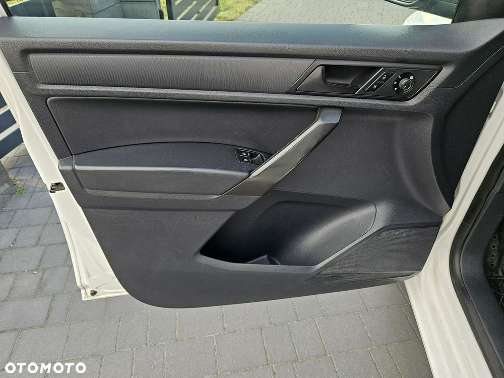 Volkswagen Caddy - 13