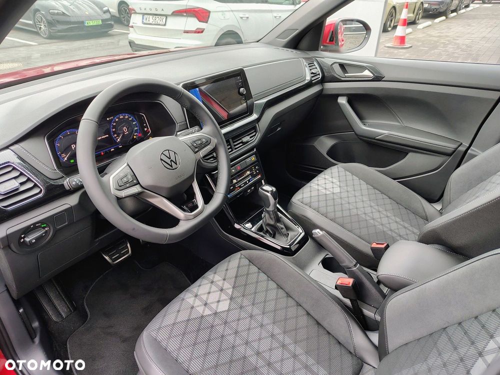 Volkswagen T-Cross - 12