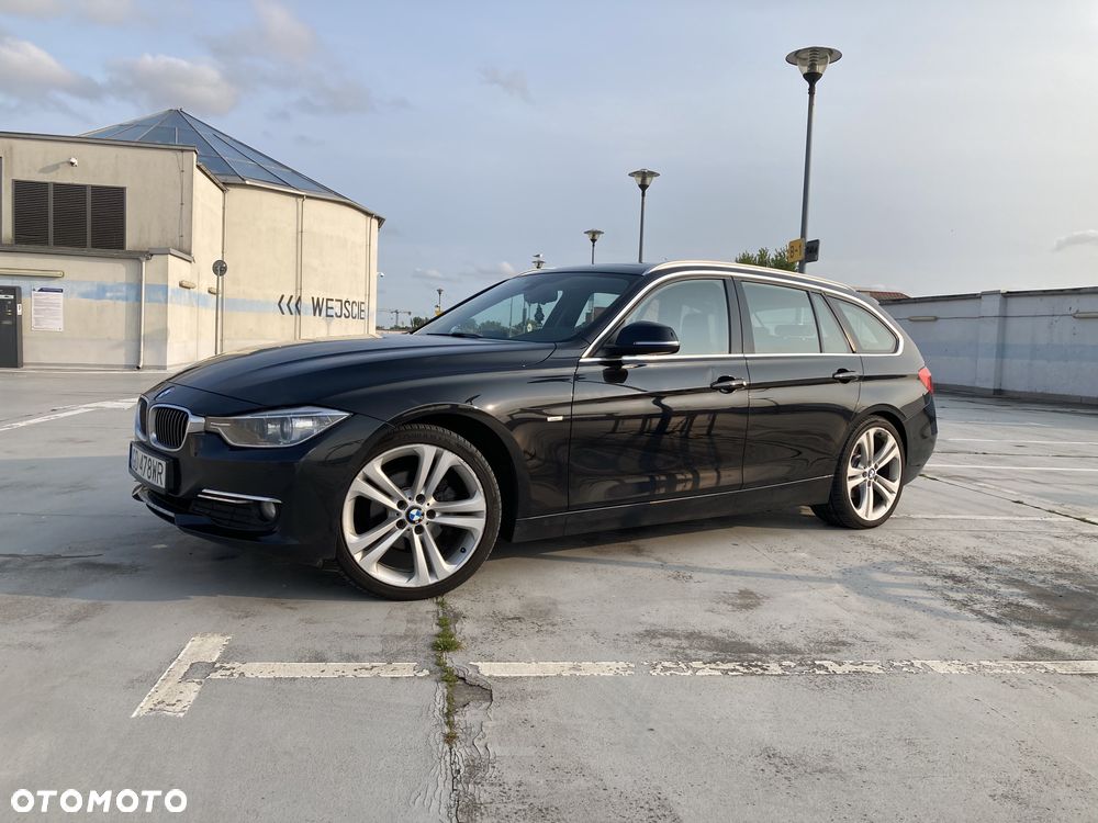 BMW Seria 3 318d xDrive Luxury Line - 7