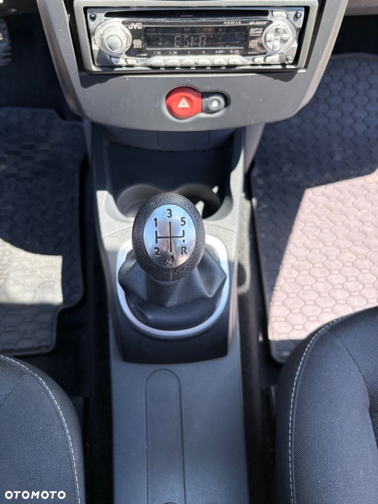 Renault Clio 1.2 16V Campus Authentique - 14