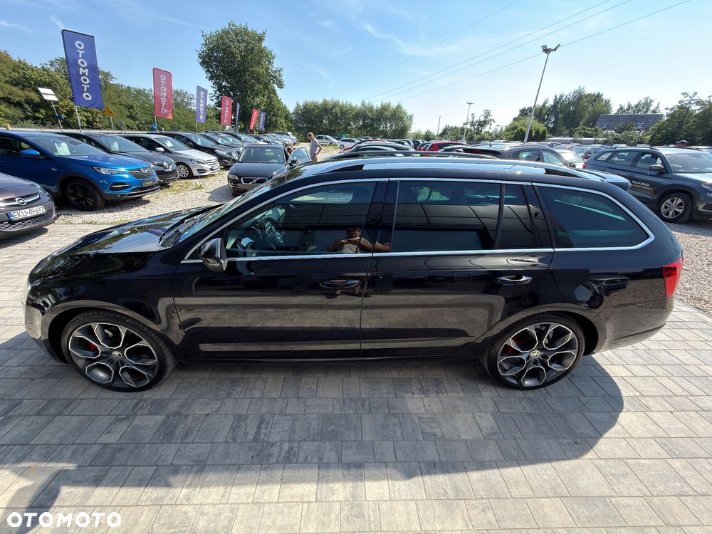 Skoda Octavia 2.0 TDI RS DSG - 17