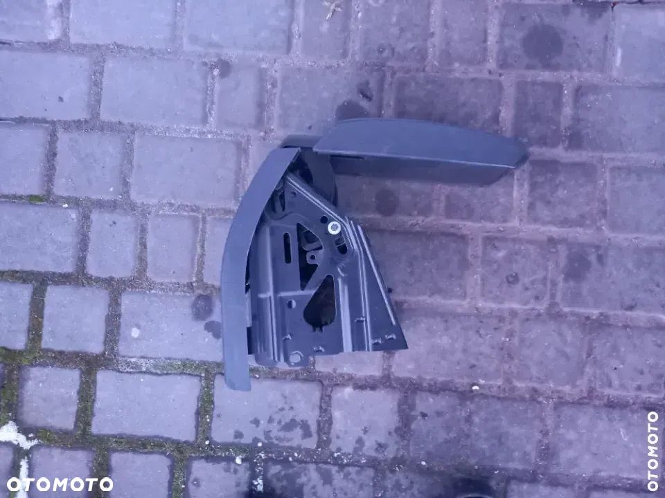 Podłokietnik Skoda Octavia II S355MC